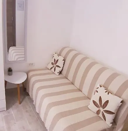 Апартаменты Close To Sandy